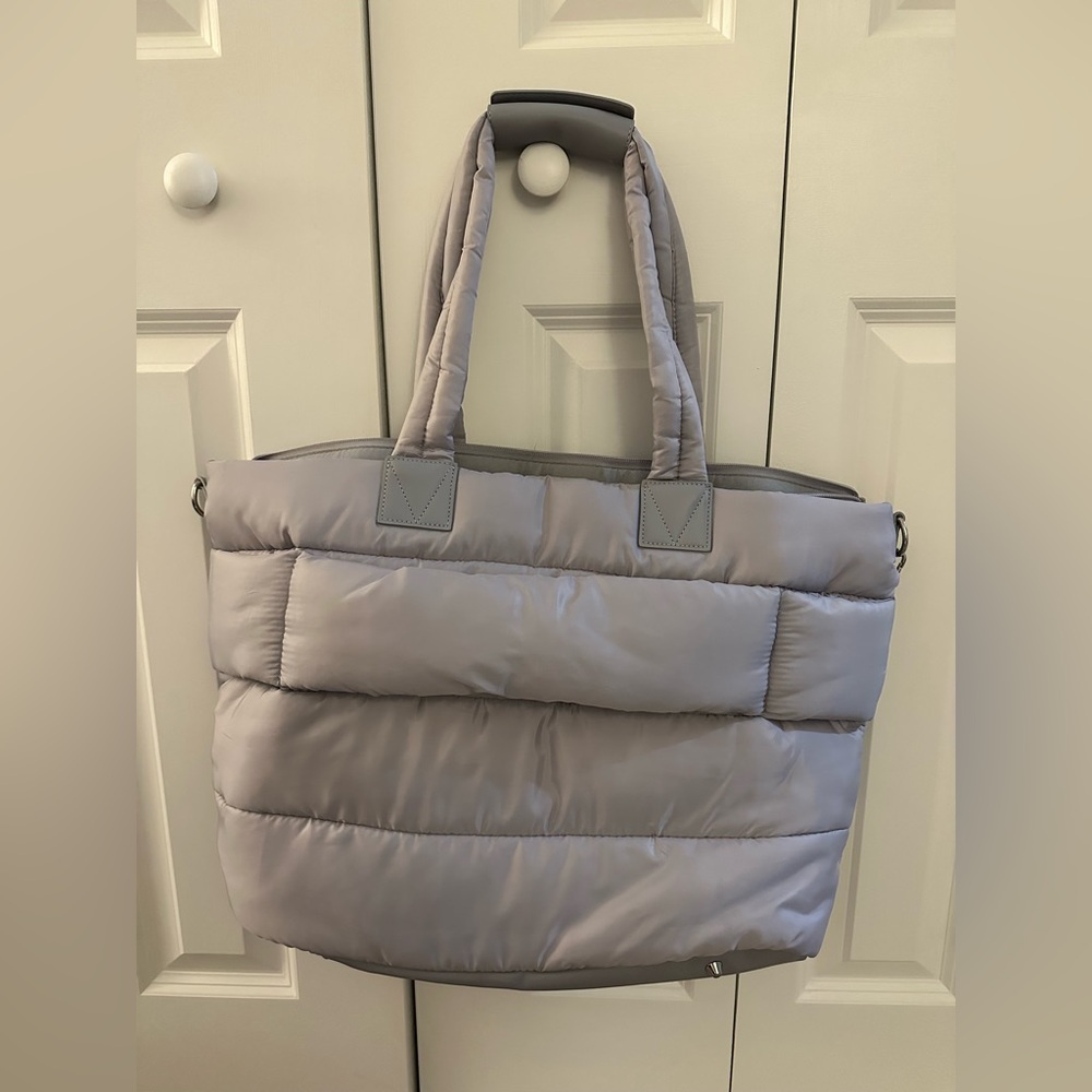 Isaac Mizrahi Weekender bag!